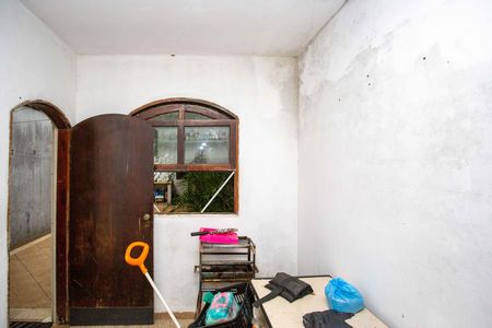 Casa à venda com 130m², 4 quartos e 2 vagasQuarto de Serviço
