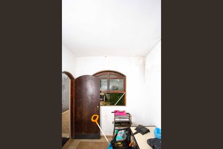 Casa à venda com 130m², 4 quartos e 2 vagasQuarto de Serviço