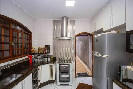Casa à venda com 130m², 4 quartos e 2 vagasCozinha