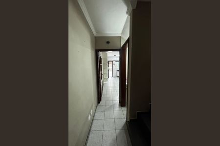Corredor de casa à venda com 2 quartos, 158m² em Vila Vilma, Santo André