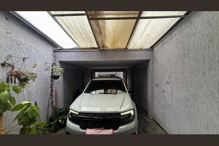 Casa à venda com 158m², 2 quartos e 2 vagas Casa à venda com 158m², 2 quartos e 2 vagasGaragem