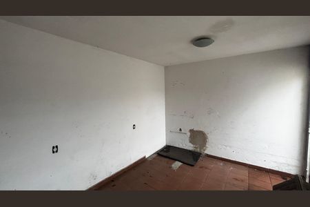 Casa à venda com 158m², 2 quartos e 2 vagas Casa à venda com 158m², 2 quartos e 2 vagasQuarto - Escritorio
