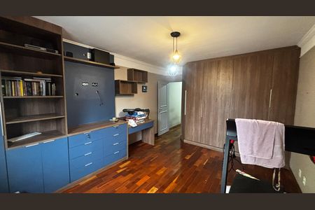 Casa à venda com 158m², 2 quartos e 2 vagas Casa à venda com 158m², 2 quartos e 2 vagasQuarto 1