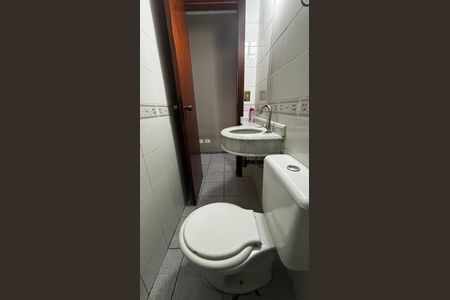 Casa à venda com 158m², 2 quartos e 2 vagas Casa à venda com 158m², 2 quartos e 2 vagasLavabo