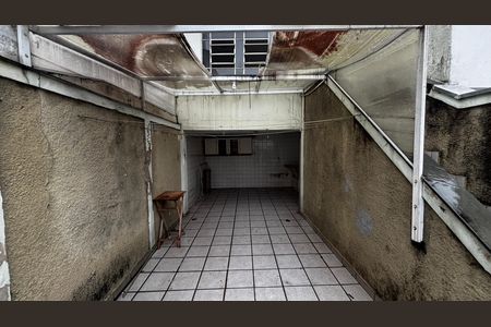 Casa à venda com 158m², 2 quartos e 2 vagas Casa à venda com 158m², 2 quartos e 2 vagasQuintal