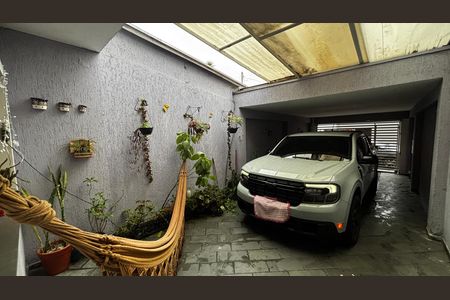 Casa à venda com 158m², 2 quartos e 2 vagas Casa à venda com 158m², 2 quartos e 2 vagasGaragem