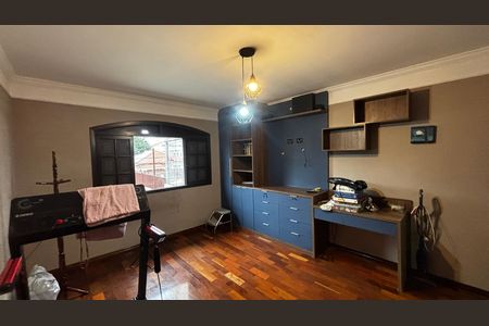 Casa à venda com 158m², 2 quartos e 2 vagas Casa à venda com 158m², 2 quartos e 2 vagasQuarto 1