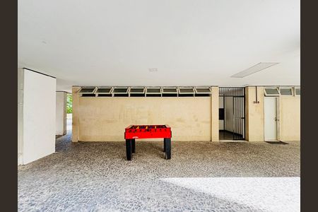 Apartamento para alugar com 68m², 2 quartos e 1 vaga