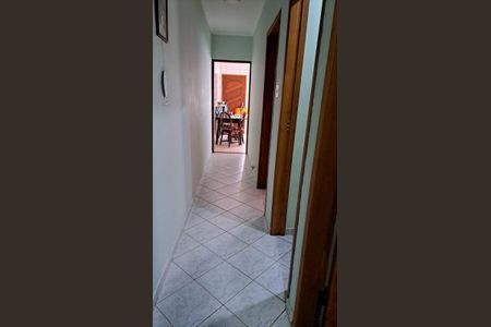 Corredor de casa à venda com 3 quartos, 112m² em Mirandópolis, São Paulo