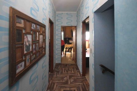Corredor de casa à venda com 3 quartos, 119m² em Jardim Tango, São Paulo