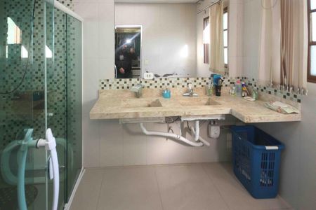 Banheiro da Suite de casa à venda com 3 quartos, 119m² em Jardim Tango, São Paulo