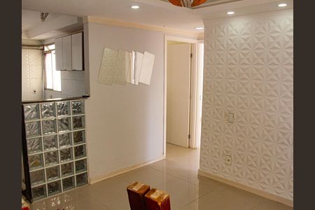Sala de apartamento para alugar com 2 quartos, 44m² em Campo Grande, Rio de Janeiro