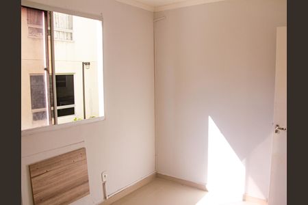 Quarto 2 de apartamento para alugar com 2 quartos, 44m² em Campo Grande, Rio de Janeiro