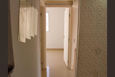 Corredor de apartamento para alugar com 2 quartos, 44m² em Campo Grande, Rio de Janeiro