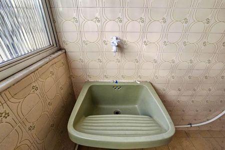 Apartamento à venda com 55m², 2 quartos e 3 vagasCozinha e Área de Serviço