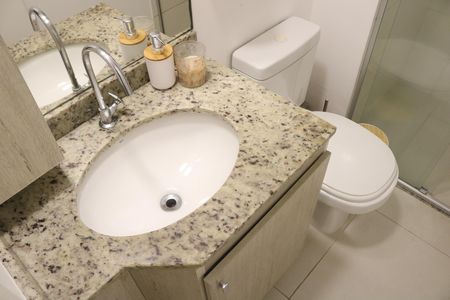 Apartamento à venda com 68m², 3 quartos e 1 vagaBanheiro 2