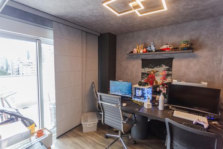 Apartamento à venda com 384m², 5 quartos e 4 vagas Apartamento à venda com 384m², 5 quartos e 4 vagasSuíte 5 na Cobertura