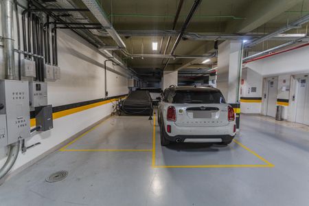 Apartamento à venda com 384m², 5 quartos e 4 vagas Apartamento à venda com 384m², 5 quartos e 4 vagasGaragem