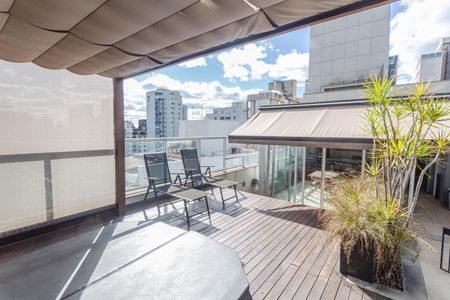 Apartamento à venda com 384m², 5 quartos e 4 vagas Apartamento à venda com 384m², 5 quartos e 4 vagasCobertura