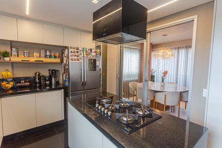 Apartamento à venda com 384m², 5 quartos e 4 vagas Apartamento à venda com 384m², 5 quartos e 4 vagasCozinha