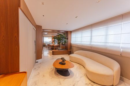Apartamento à venda com 384m², 5 quartos e 4 vagas Apartamento à venda com 384m², 5 quartos e 4 vagasSala