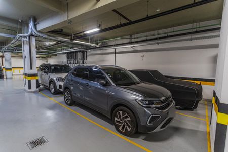 Apartamento à venda com 384m², 5 quartos e 4 vagas Apartamento à venda com 384m², 5 quartos e 4 vagasGaragem