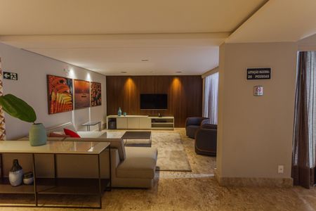 Apartamento à venda com 384m², 5 quartos e 4 vagas Apartamento à venda com 384m², 5 quartos e 4 vagasÁrea comum - Salão de festas