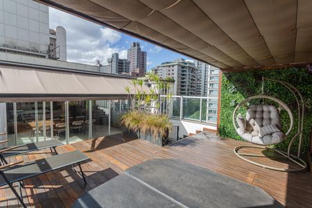 Apartamento à venda com 384m², 5 quartos e 4 vagas Apartamento à venda com 384m², 5 quartos e 4 vagasCobertura