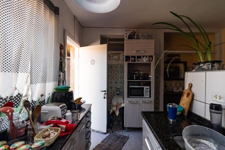 Casa para alugar com 319m², 4 quartos e 2 vagasEdícula - Cozinha