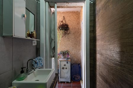 Casa para alugar com 319m², 4 quartos e 2 vagasEdícula - Banheiro