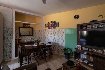 Casa para alugar com 319m², 4 quartos e 2 vagasEdícula - Sala