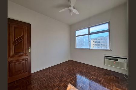 Apartamento para alugar com 92m², 2 quartos e 1 vagaQuarto 2