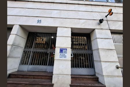 Apartamento para alugar com 92m², 2 quartos e 1 vagaFachada 