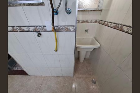 Apartamento para alugar com 92m², 2 quartos e 1 vagaÁrea de serviço 