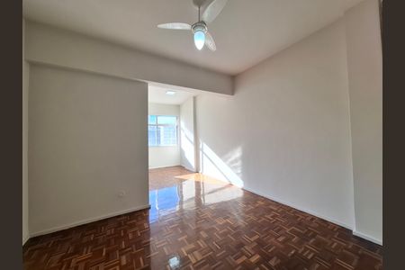 Sala de apartamento para alugar com 2 quartos, 92m² em Centro, Rio de Janeiro