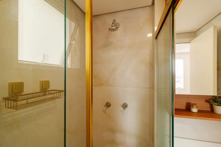 Apartamento à venda com 58m², 3 quartos e 1 vaga Apartamento à venda com 58m², 3 quartos e 1 vagaBanheiro da Suíte