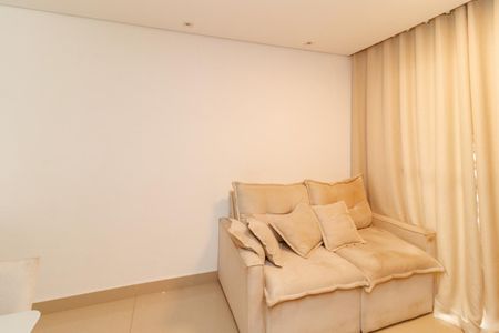 Apartamento à venda com 58m², 3 quartos e 1 vaga Apartamento à venda com 58m², 3 quartos e 1 vagaSala
