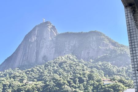 Apartamento à venda com 86m², 3 quartos e 1 vaga Apartamento à venda com 86m², 3 quartos e 1 vagaVista