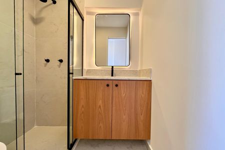 Apartamento à venda com 86m², 3 quartos e 1 vaga Apartamento à venda com 86m², 3 quartos e 1 vagaBanheiro de serviço