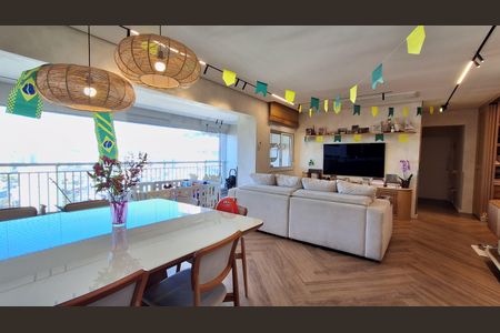 Apartamento à venda com 137m², 2 quartos e 2 vagas Apartamento à venda com 137m², 2 quartos e 2 vagasSala