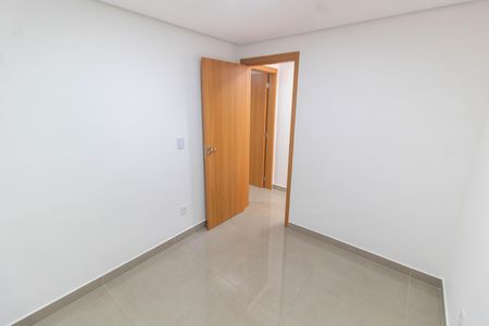 Apartamento para alugar com 46m², 2 quartos e 1 vaga Apartamento para alugar com 46m², 2 quartos e 1 vagaQUARTO 1