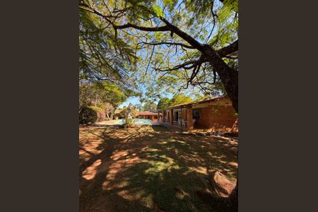 Casa à venda com 2500m², 4 quartos e 8 vagasÁrea externa
