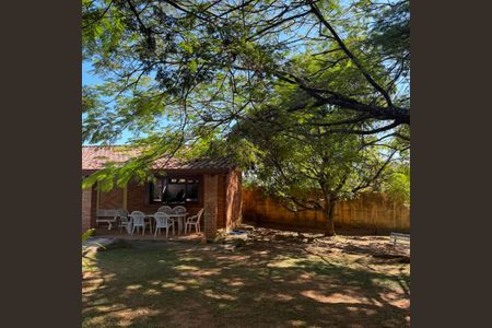Casa à venda com 2500m², 4 quartos e 8 vagasÁrea externa