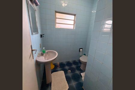 Casa à venda com 2500m², 4 quartos e 8 vagasBanheiro