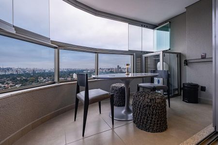 Studio - Varanda de kitnet/studio para alugar com 1 quarto, 39m² em Pinheiros, São Paulo