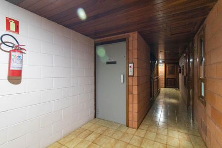 Apartamento à venda com 58m², 2 quartos e 1 vagaElevador
