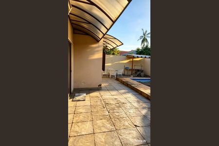Foto 03 de casa para alugar com 5 quartos, 360m² em Alto de Pinheiros, São Paulo