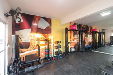 Casa de condomínio para alugar com 63m², 2 quartos e 1 vaga Casa de condomínio para alugar com 63m², 2 quartos e 1 vagaÁrea comum - Academia