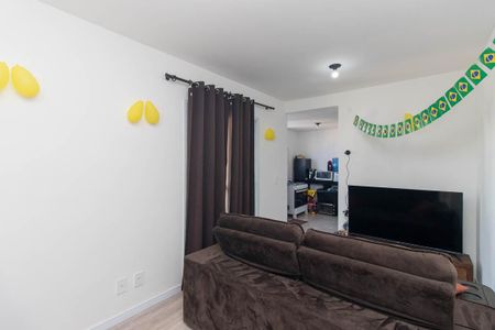 Sala de apartamento à venda com 2 quartos, 58m² em Vila Mazzei, São Paulo