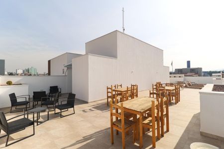 Apartamento à venda com 58m², 2 quartos e 1 vagaCobertura